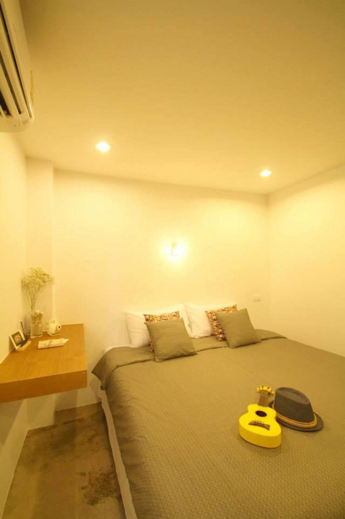 Ostello Mbed Phuket Esterno foto